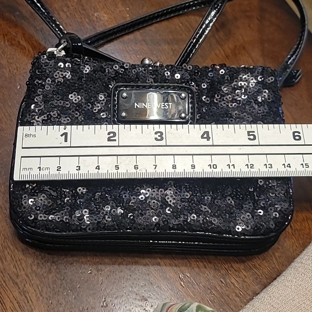 Sequin Crossbody Bag - Picture 11 of 12
